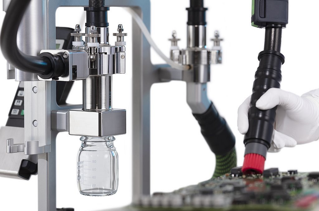 Suction extraction via cyclone unit C|PS² Particle extraction via cyclone unit C|PS²